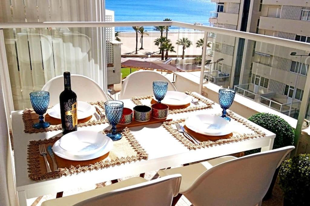 Apartamento Frente Al Mar Cullera Bagian luar foto